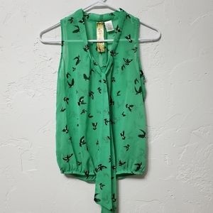 Live To Be Spoiled Green Women Shirt Sz Xs